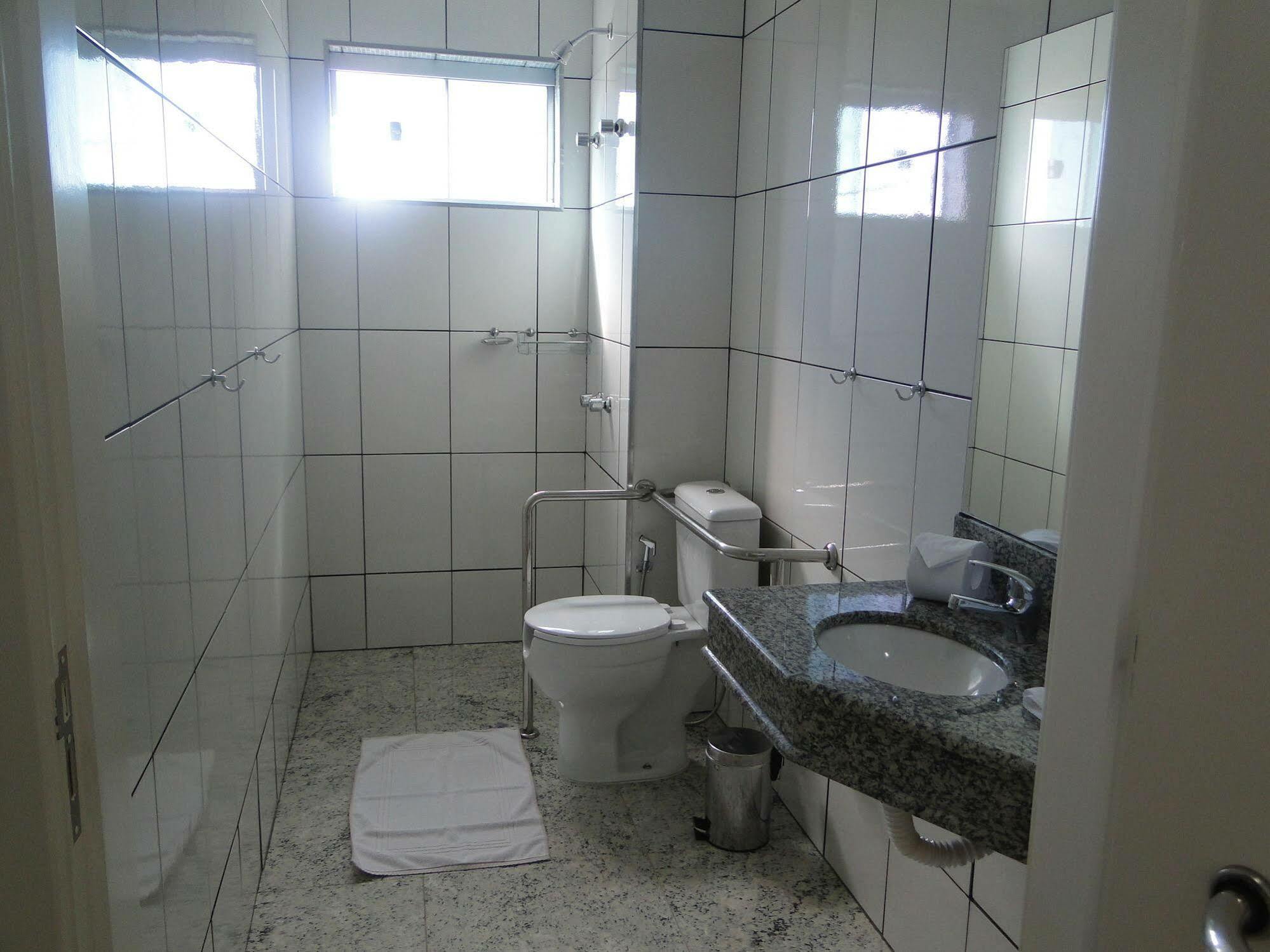 Hotel Flor De Minas Uberaba Esterno foto